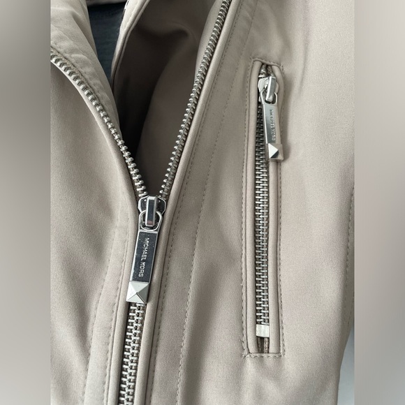 Brand New Michael Kors XS Jacket - Picture 4 of 7